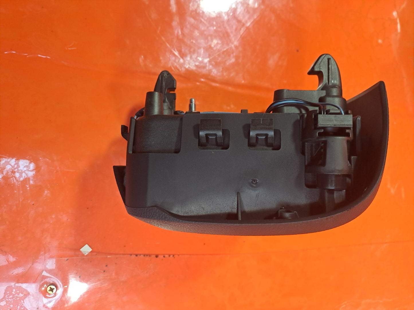 ebay-src:https://i.ebayimg.com/00/s/mtiwmfgxnjaw/z/ywqaaeswcb9ozzpb/$_57.jpg
