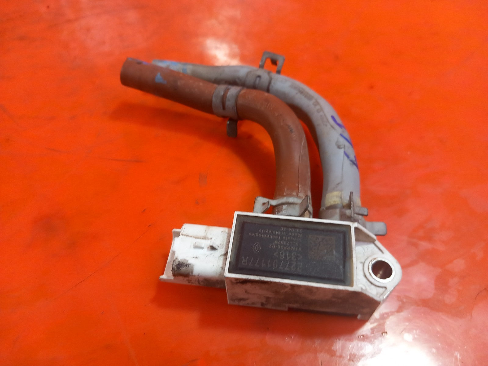 2021 Mercedes W415 Citan DPF Pressure Sensor 227701177R Warranty A399 - Image 4