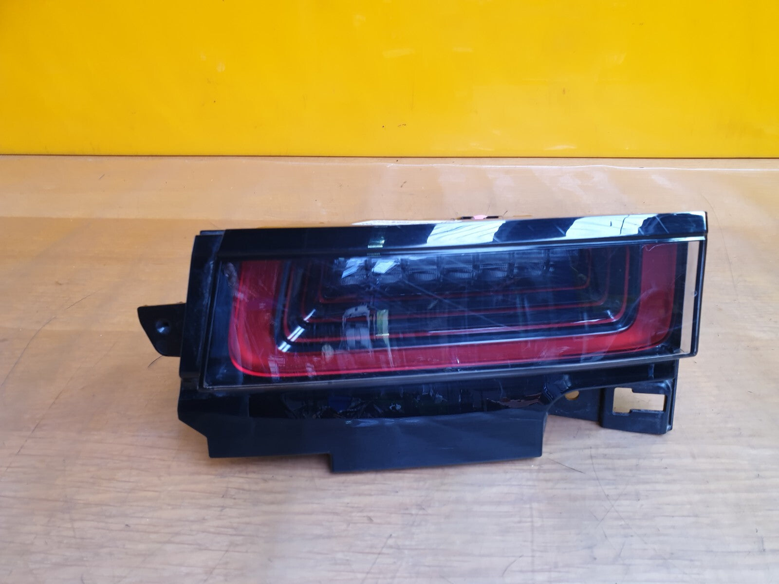 ✅2022 RANGE ROVER EVOQUE L551 REAR RIGHT INNER TAIL LIGHT K8D213A420AD +WARRANTY - Image 1