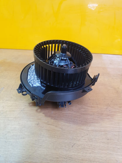 ✅VW T-ROC LIFE 1.5 PETROL 2022 HEATER BLOWER FAN MOTOR 5Q2819021C Warranty A192 - Image 1