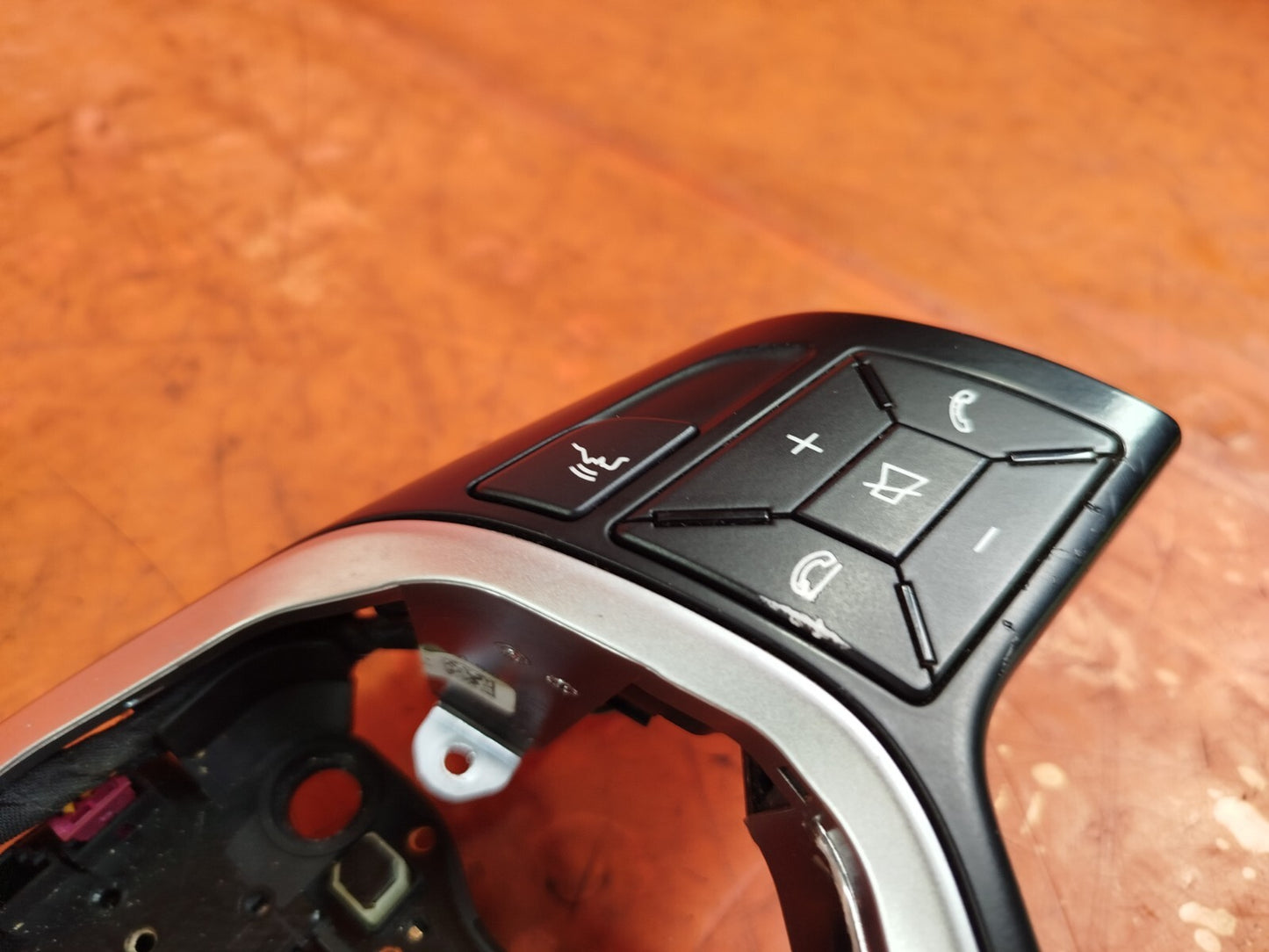 ✅2013 Mercedes E-Class W212 Steering Wheel Switches Panel A0994641913 + Warranty - Image 7