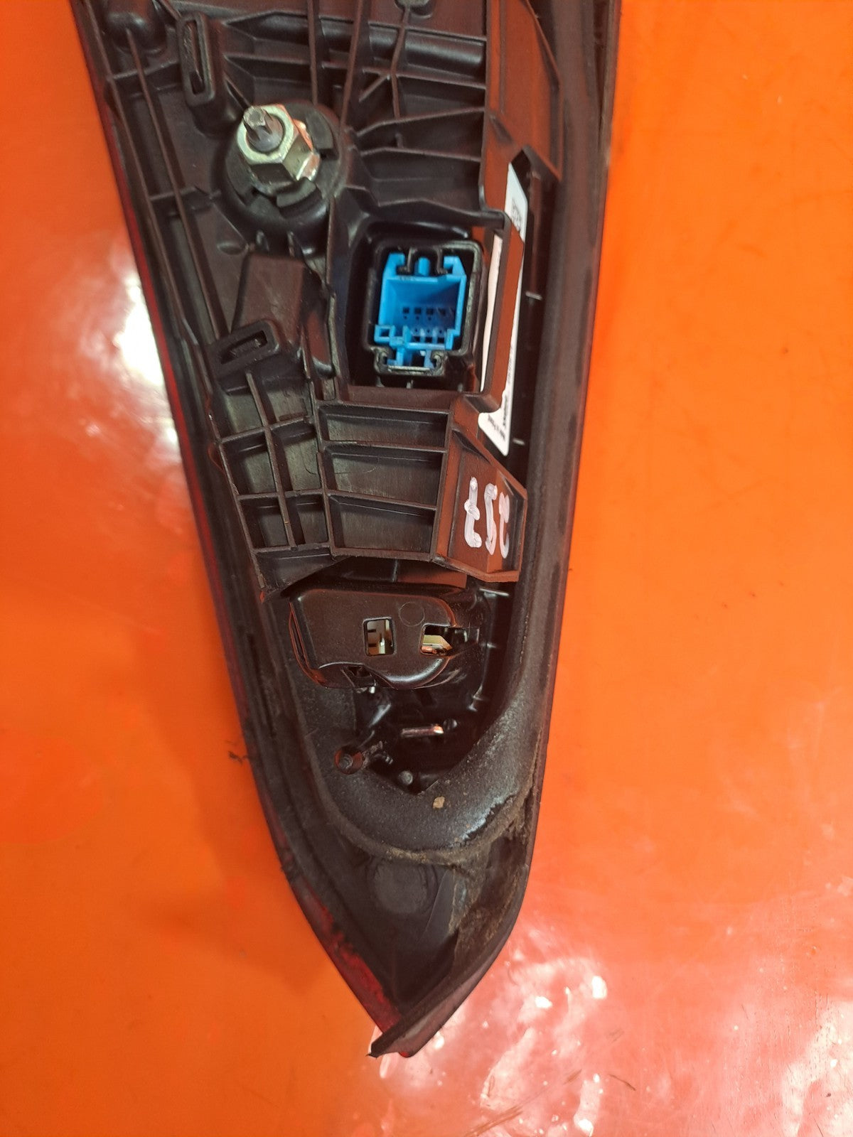 ebay-src:https://i.ebayimg.com/00/s/mtywmfgxmjaw/z/hciaaeswzwhohkhy/$_57.jpg