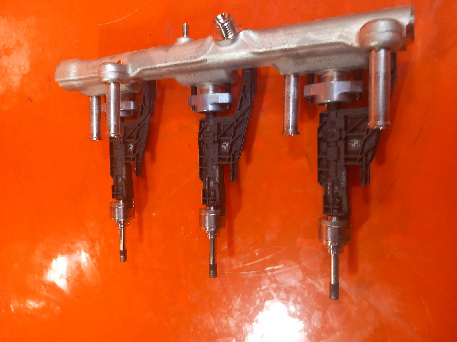2025 BMW X5 G05 3.0 Petrol Fuel Rail Injectors 8665635 Warranty A398 - Image 10
