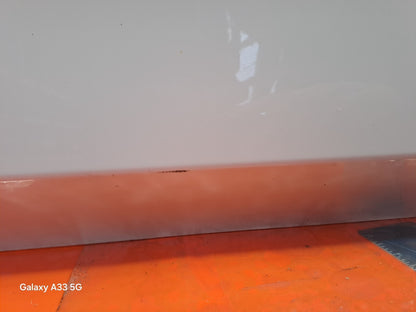 ✅2022 BMW 3 SERIES G21 FRONT RIGHT DOOR WHITE scratches + WARRANTY A305 - Image 9