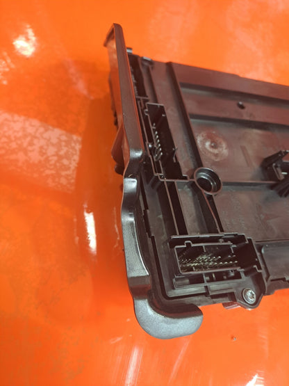 ✅2018-2025 TESLA MODEL 3 LEFT VOLTAGE BODY CONTROL MODULE 1567455-02-D +WARRANTY - Image 8