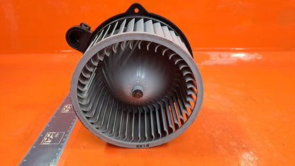 KIA XCEED 1.5 PETROL 2021 HEATER BLOWER FAN MOTOR EB1D1NXJLA Warranty A228 - Image 1