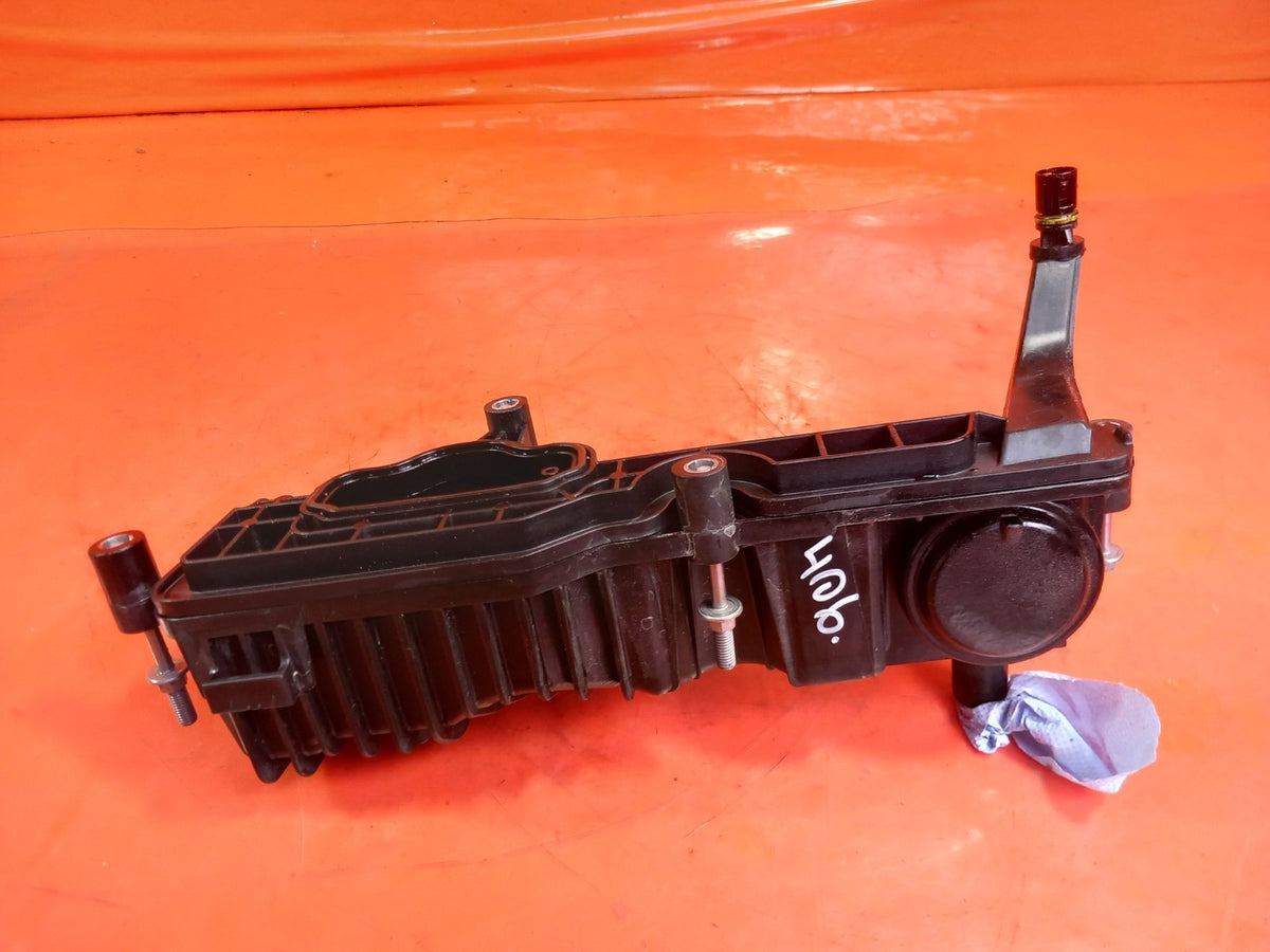 ebay-src:https://i.ebayimg.com/00/s/mtiwmfgxnjaw/z/h1waaeswwtvqibbb/$_57.jpg