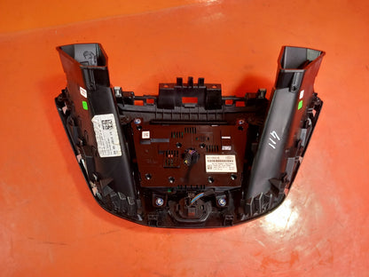 Ford Tourneo Custom 2.2 Diesel 2016 Radio Control Panel BK2T18K811BC A411 - Image 8