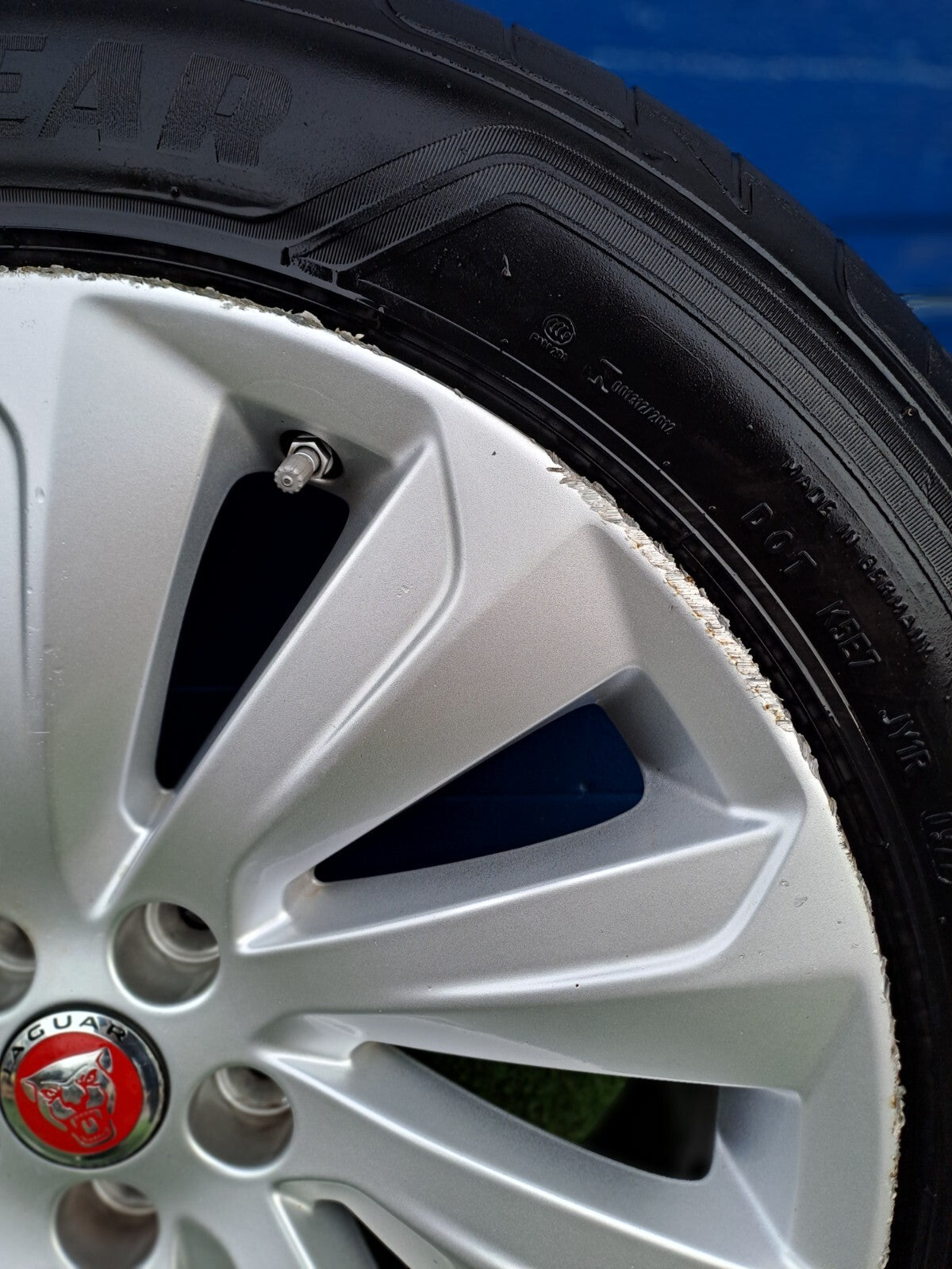 ✅2018 Jaguar E-Pace X540 Alloy Wheel With Tyre 235/55 R19 + Warranty A102 - Image 2