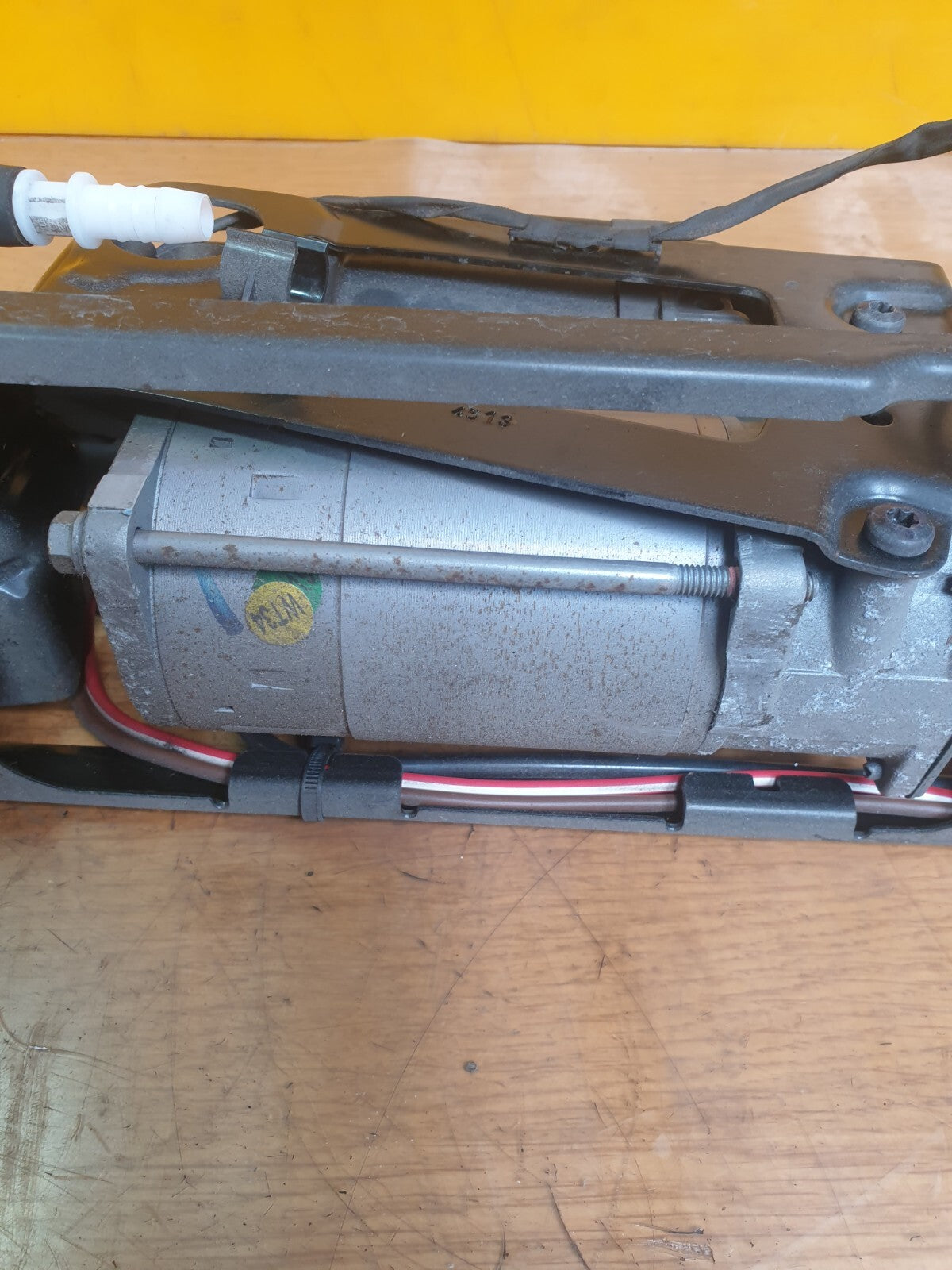 ✅2014 BMW 5 SERIES F11 AIR SUPPLY SUSPENSION COMPRESSOR MOTOR 6864215 + WARRANTY - Image 8