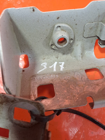 ✅RENAULT ZOE DYNAMIQUE 2015 FRONT LEFT WING BRACKETS 620425323R Warranty A317 - Image 10