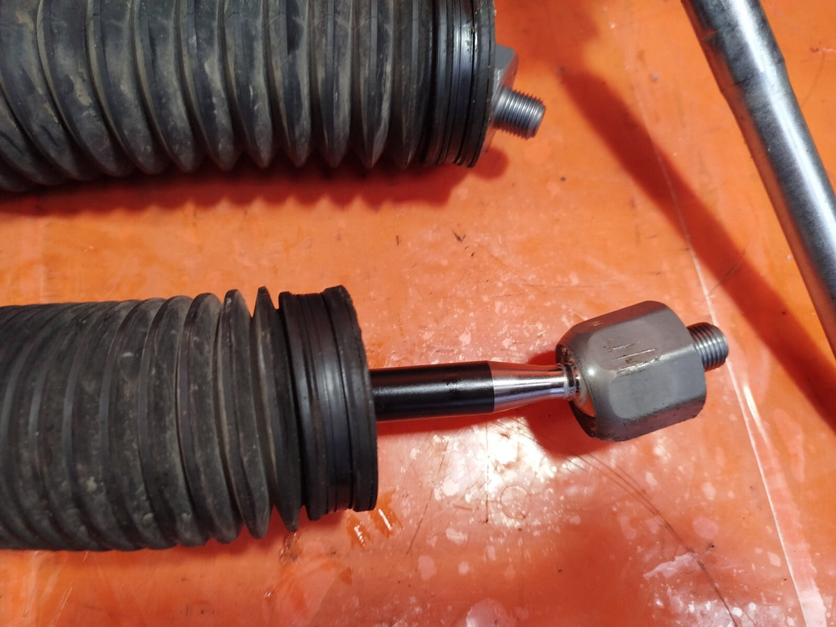 2022 Range Rover Evoque L551 Power Steering Rack M8D2-3200-BF Warranty A169 - Image 2