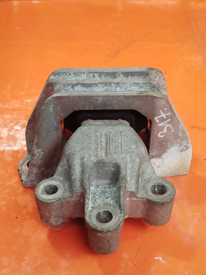 ✅RENAULT ZOE DYNAMIQUE 2015 RIGHT ENGINE MOUNT 112847590R Warranty A317 - Image 1