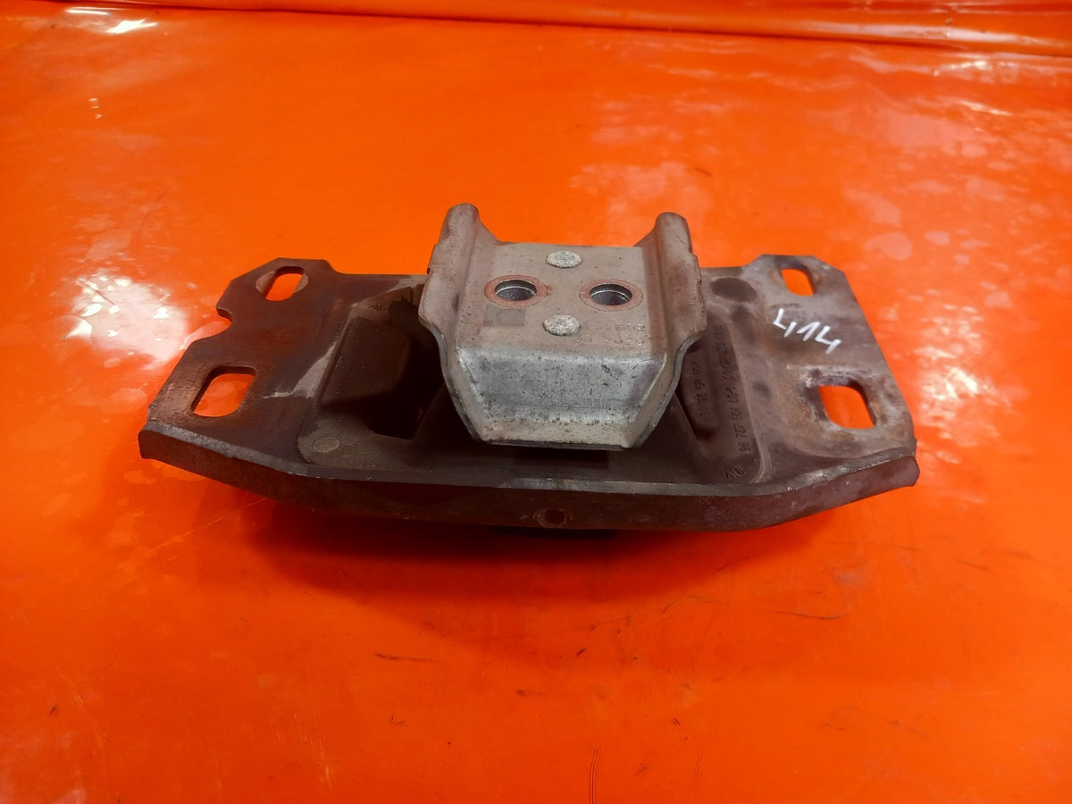 ebay-src:https://i.ebayimg.com/00/s/mtiwmfgxnjaw/z/bviaaeswc05qtiz0/$_57.jpg