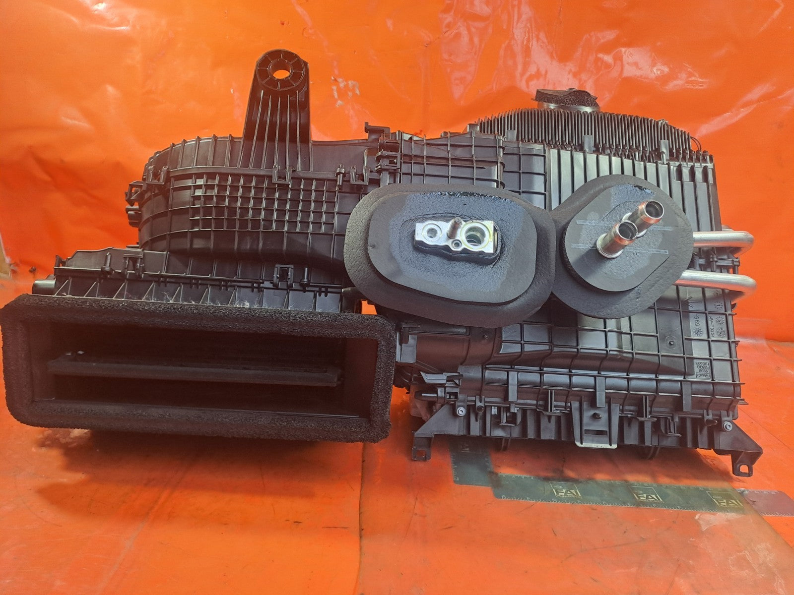 ebay-src:https://i.ebayimg.com/00/s/mtiwmfgxnjaw/z/pvkaaeswaavplb00/$_57.jpg