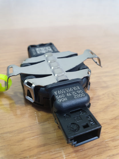 ✅AUDI A1 SPORT 1.0 PETROL 2020 FRONT WINDSCREEN RAIN SENSOR 81A955559A Warranty - Image 8