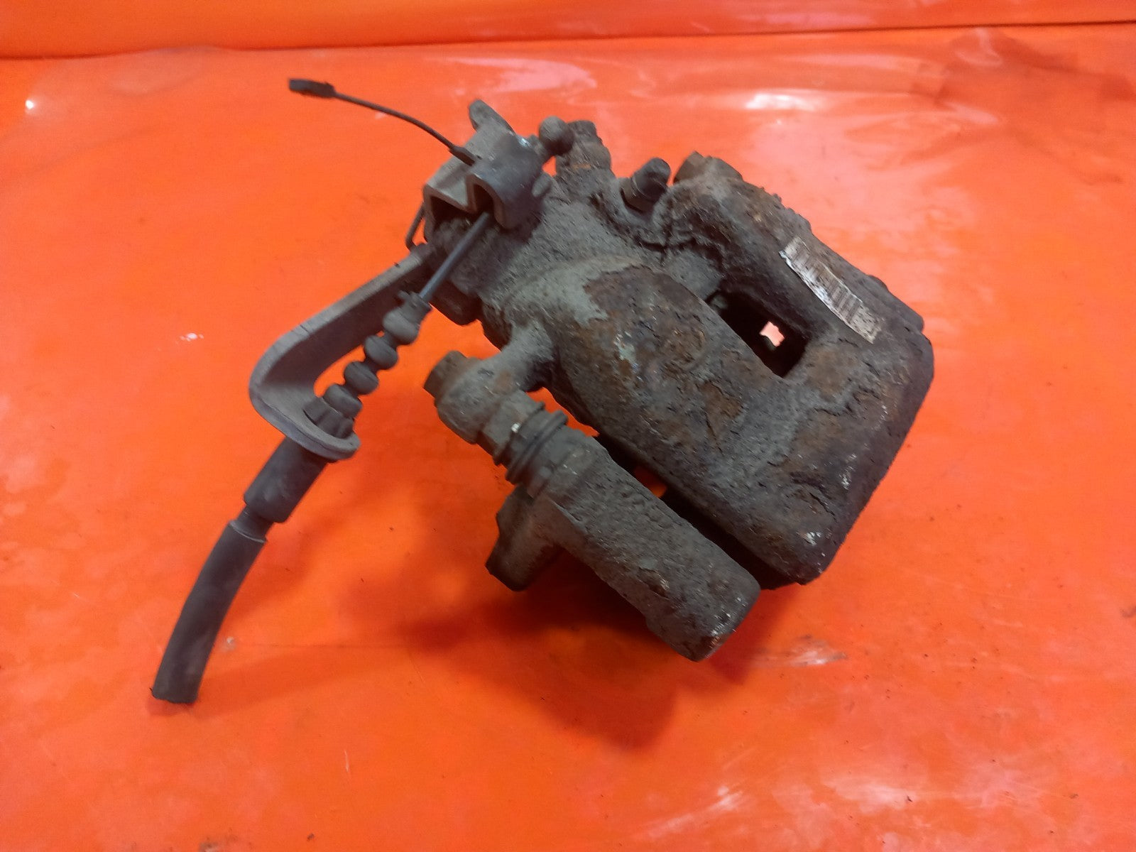 Vauxhall Vivaro 2900 1.5 Diesel 2020 Rear Right Brake Caliper 9805341880 A380 - Image 11