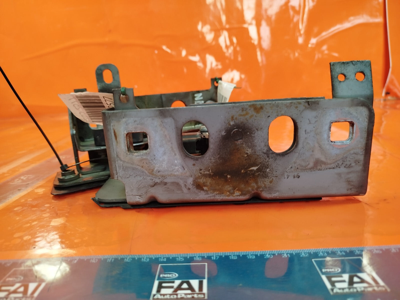 ✅Land Rover Discovery 4 L319 2010 3.0 Diesel AIRBAG CRASH IMPACT SENSOR & MOUNTS - Image 4