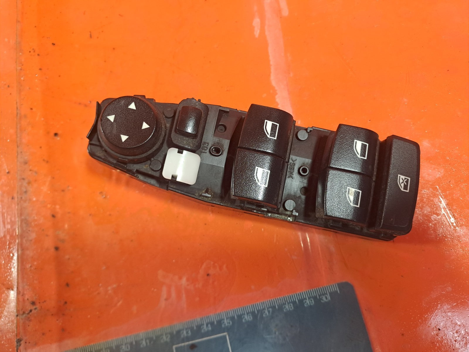 ✅2015 BMW 1 SERIES F20 WINDOW REGULATOR SWITCH FRONT RIGHT 9208110 + WARRANTY - Image 1