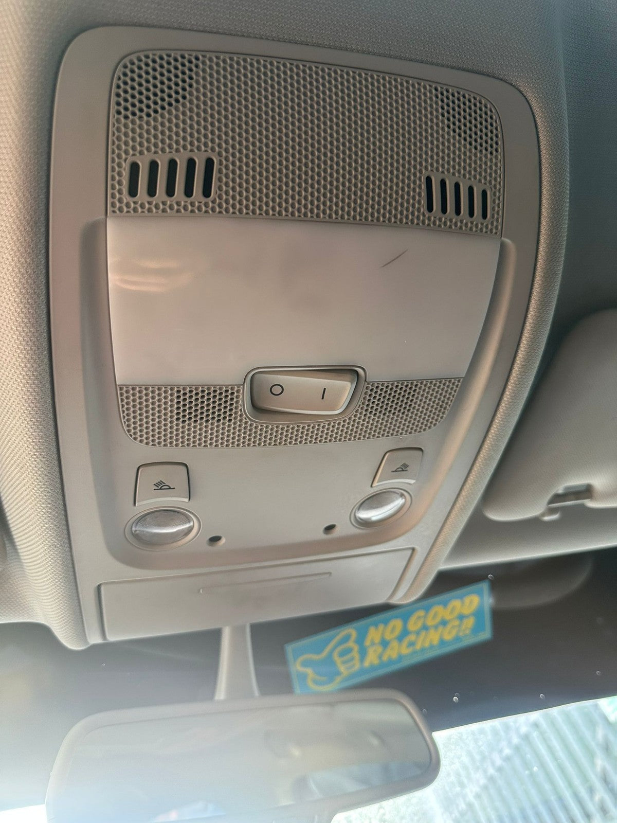 ✅2012 AUDI A4 B8 2.0D INTERIOR ROOF LIGHT + WARRANTY A323 - Image 1