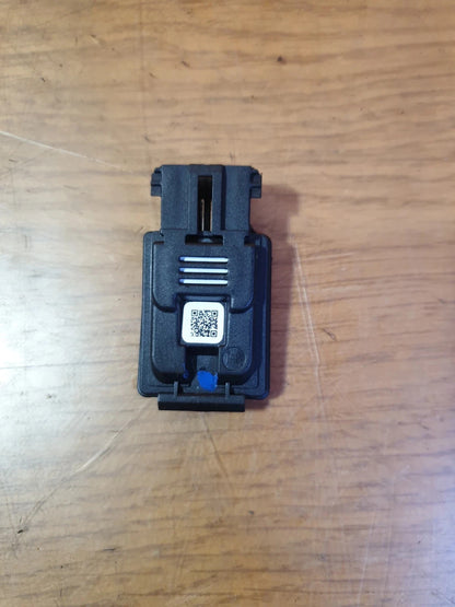 ebay-src:https://i.ebayimg.com/00/s/mtywmfgxmjaw/z/~ygaaeswqdhqfvaf/$_57.jpg