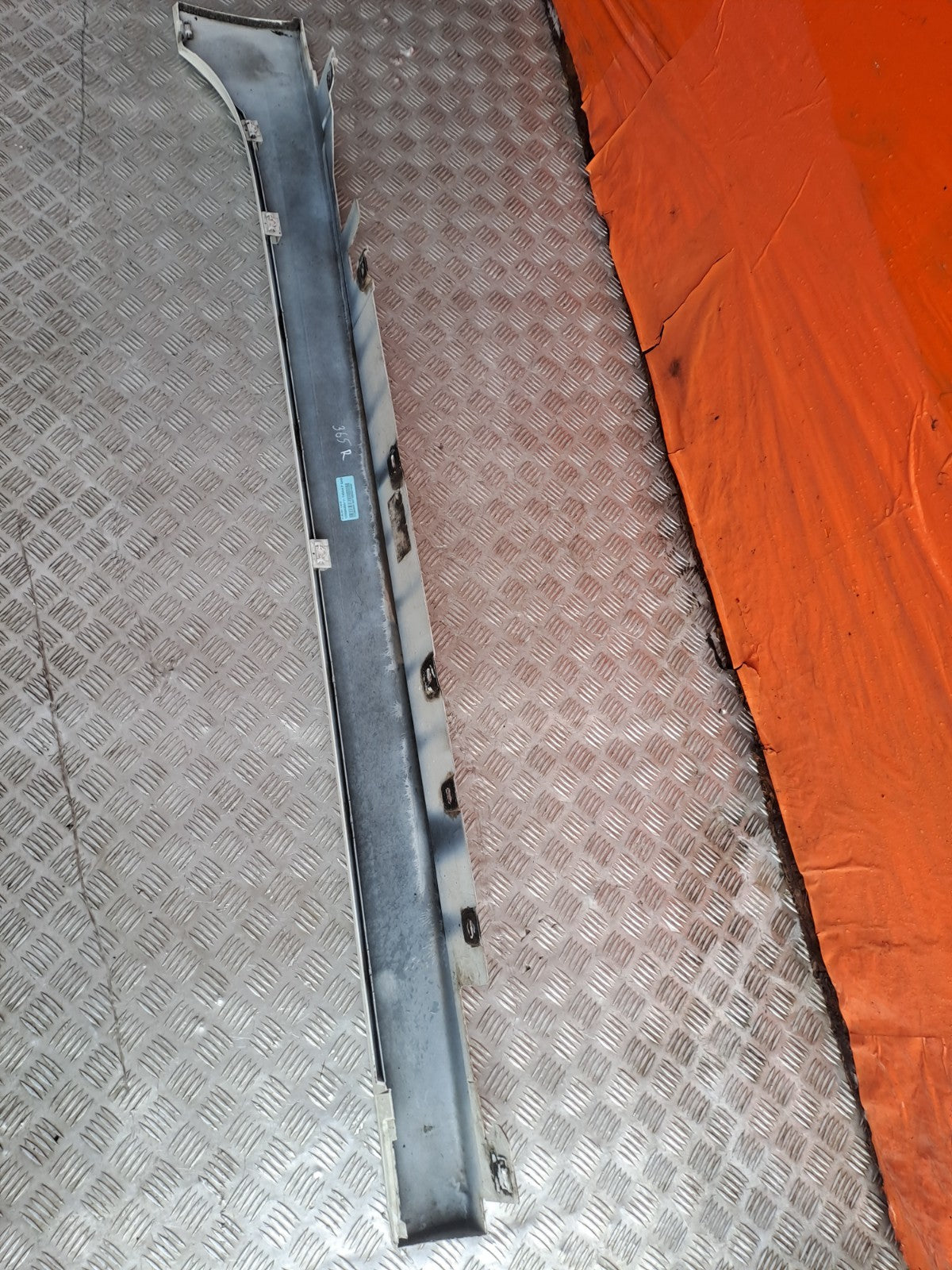 ebay-src:https://i.ebayimg.com/00/s/mtywmfgxmjaw/z/xwcaaeswitnqip0l/$_57.jpg