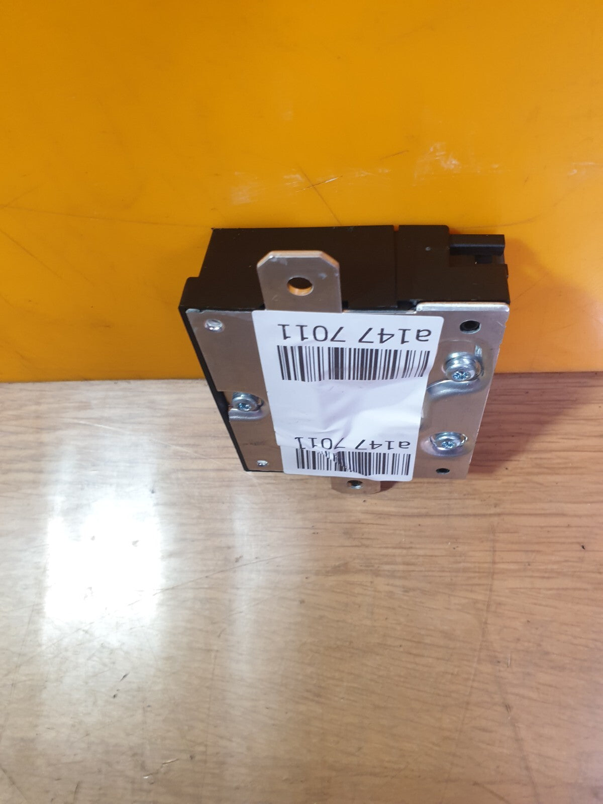 ✅MERCEDES W205 C220 2.1 DIESEL 2014 FUEL PUMP CONTROL MODULE A0009003206 A147 - Image 7