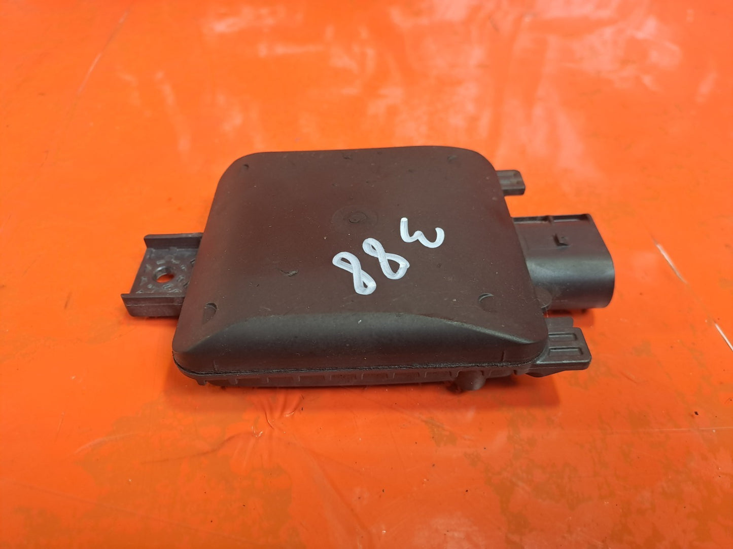 ebay-src:https://i.ebayimg.com/00/s/mtiwmfgxnjaw/z/cd8aaeswjcjp-hv4/$_57.jpg