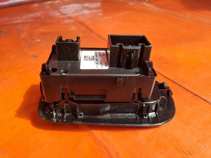 ✅2016 Ford Transit Custom Front Right Door Window Switch GK2T-14A132-DB A373 - Image 9