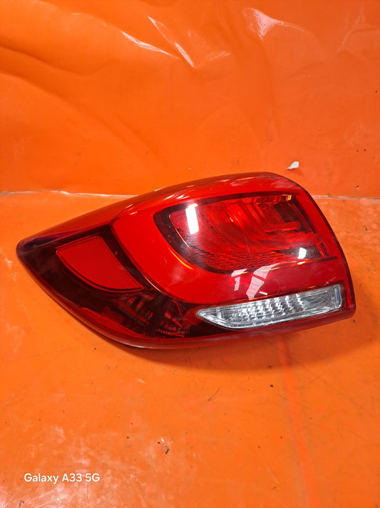 ✅KIA SPORTAGE MK3 1.7 DIESEL 2014 REAR LEFT OUTER TAIL LIGHT 92401-3W6 A287 - Image 1