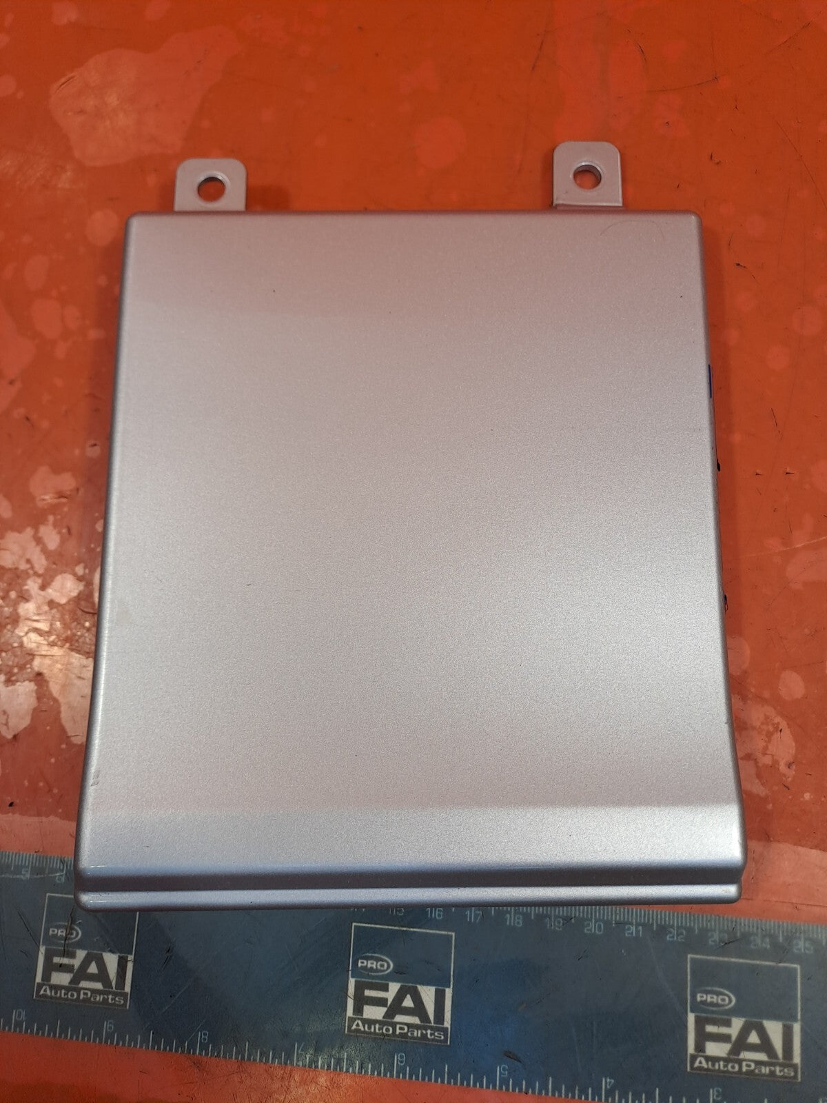 ✅2016 RENAULT TRAFIC MK3 Sl27 1.6D FUEL FILLER FLAP TRIM SILVER 788287806R A256 - Image 1