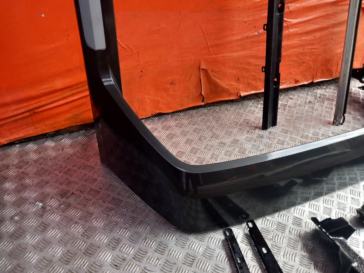2017 Ford Ranger Wildtrak Spoiler w/ Sided Mouldings Warranty A401 - Image 4