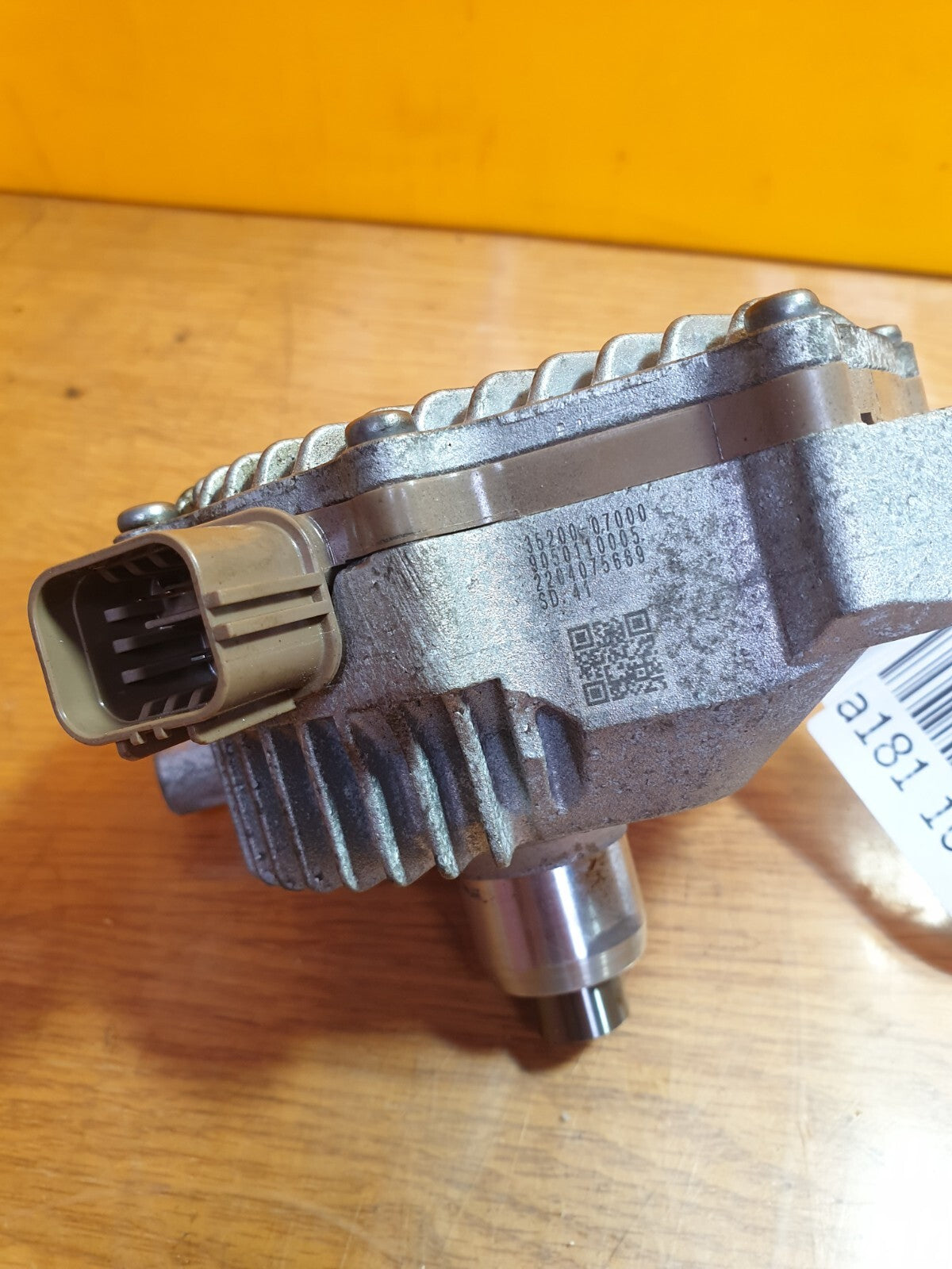 ebay-src:https://i.ebayimg.com/00/s/mtywmfgxmjaw/z/f0eaaoswjkjmtiyz/$_57.jpg