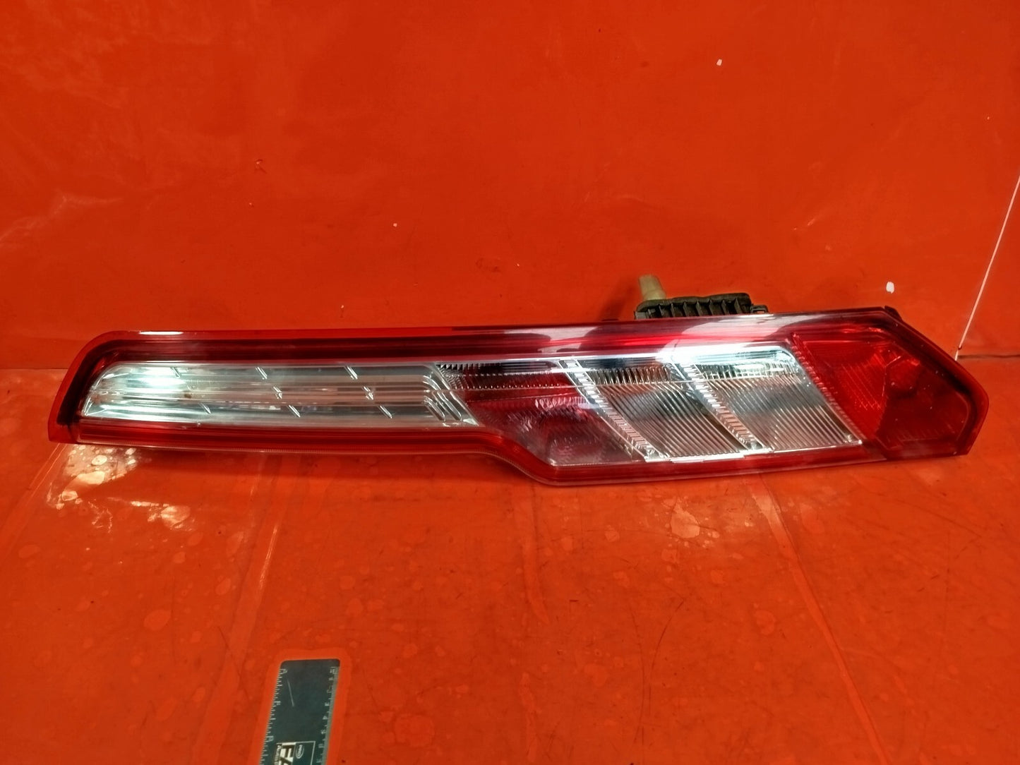 ✅FORD TRANSIT CUSTOM 2.0D 2019 REAR RIGHT TAIL LIGHT BK2113404AH Warranty A281 - Image 1