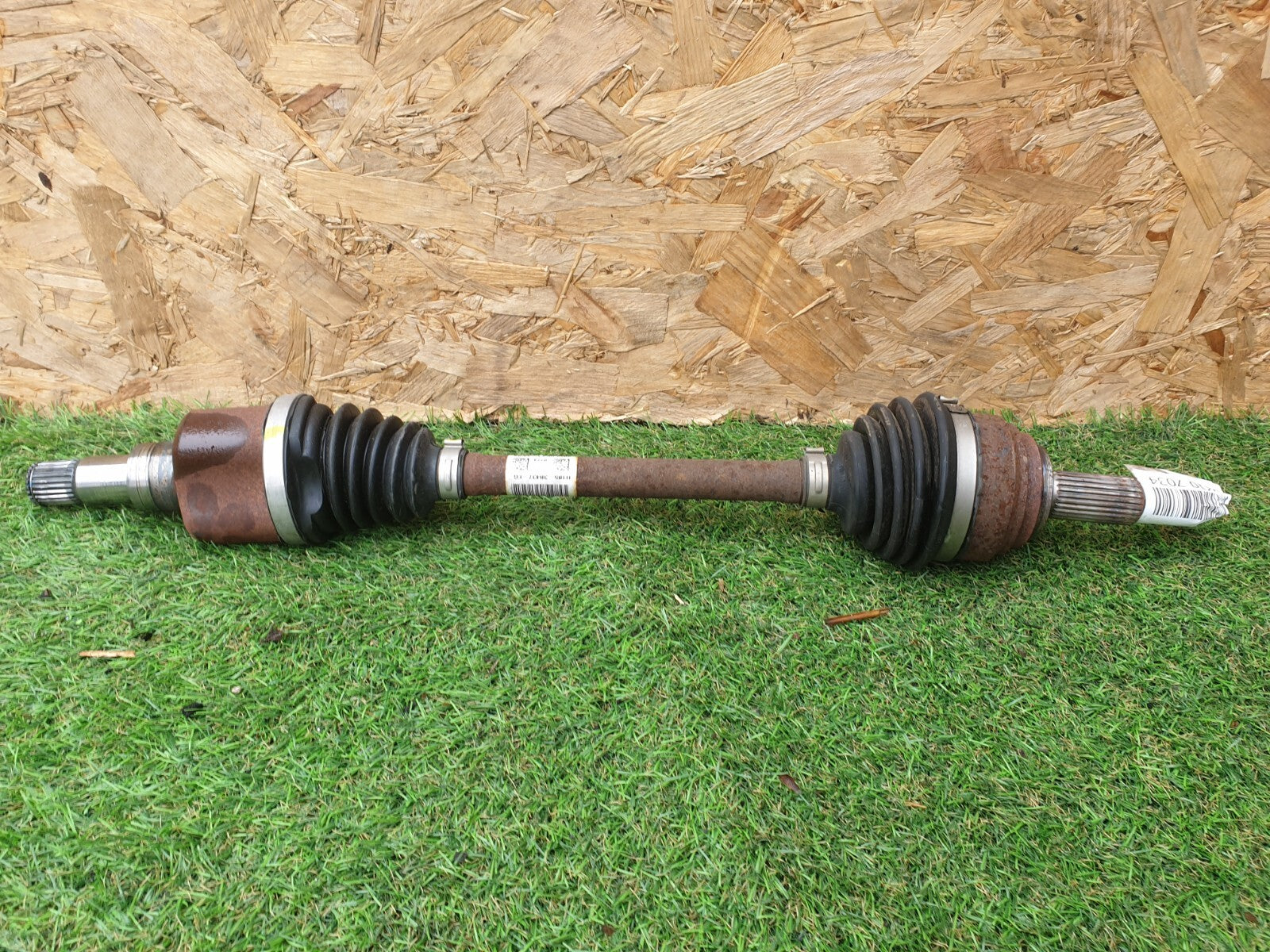 FORD FIESTA ST-LINE 1.0 PETROL 2022 FRONT LEFT MANUAL DRIVESHAFT H1B53B437FG - Image 1