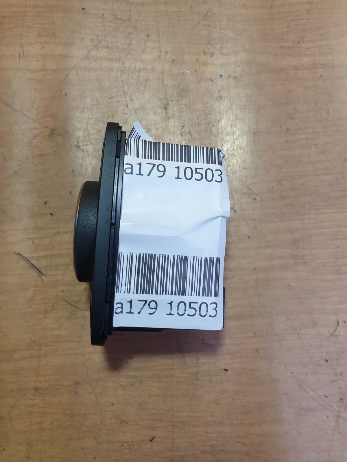 ebay-src:https://i.ebayimg.com/00/s/mtywmfgxmjaw/z/wsgaaoswaepmqxvs/$_57.jpg