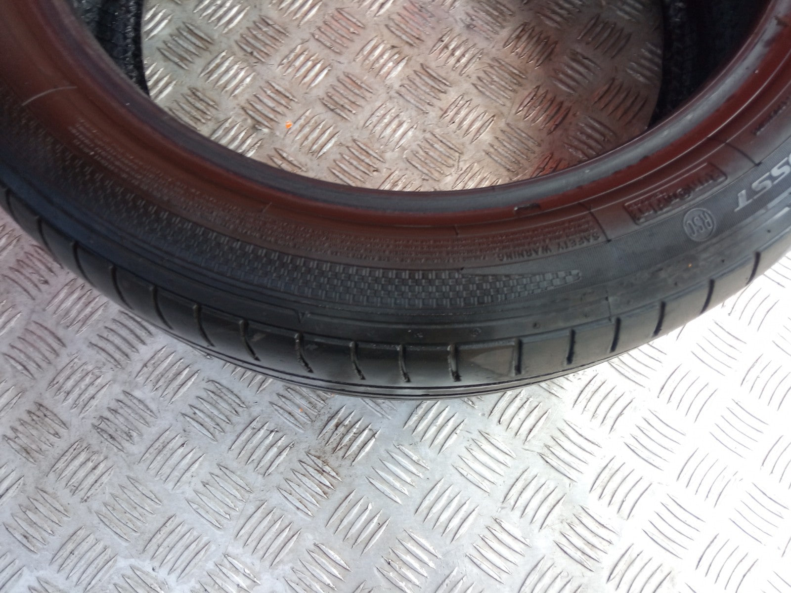 ✅Dunlop Tyre 225/45 R17 4.91 mm Warranty xAA - Image 8