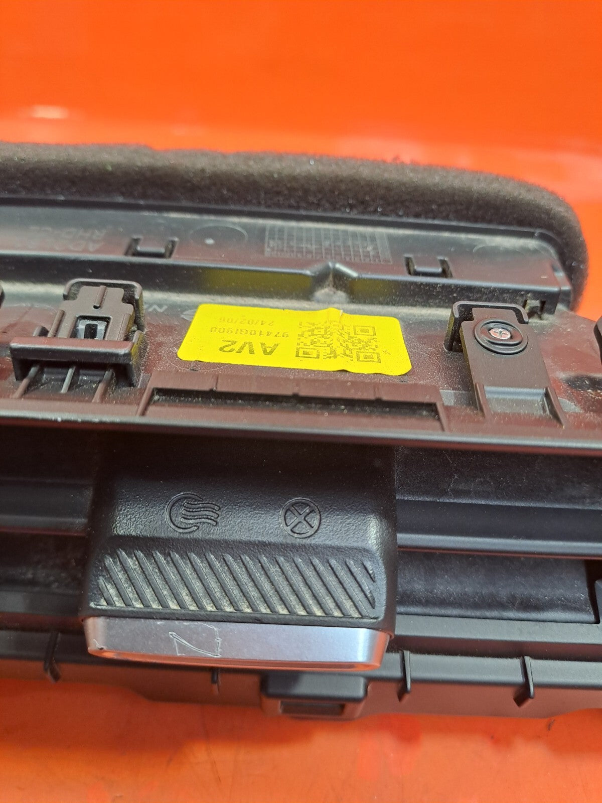 HYUNDAI IONIQ 5 2024 DASHBOARD CENTRE AIR VENT 97410-GI900 Warranty A226 - Image 4