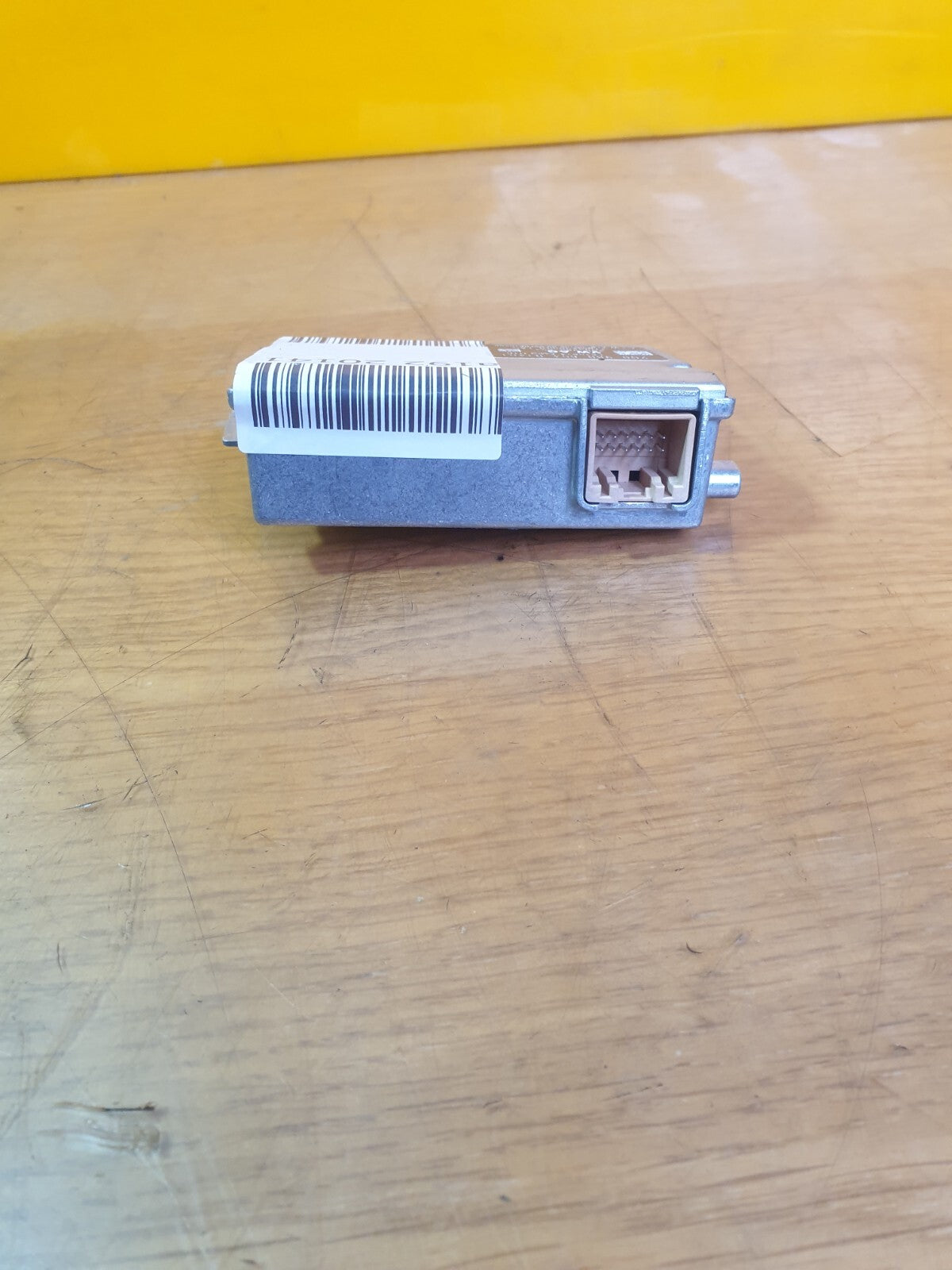 ebay-src:https://i.ebayimg.com/00/s/mtywmfgxmjaw/z/vkiaaoswknxmcdrg/$_57.jpg