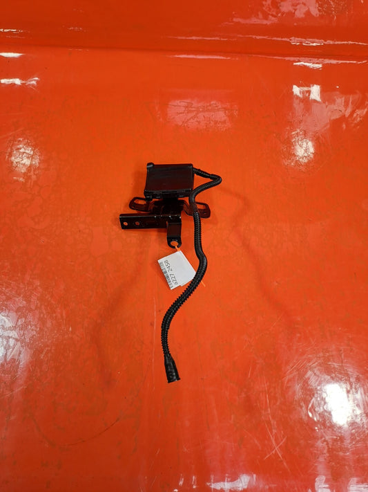 2023 CUPRA LEON VZ2 1.4P BATTERY BREATHER PIPE 0D9127417 + WARRANTY A227 - Image 1