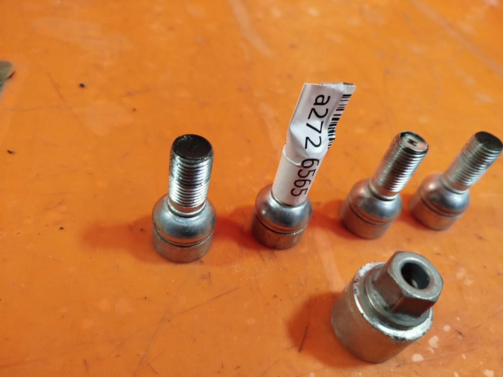 ✅CUPRA BORN V2 Ev 2023 Wheel Bolts Warranty A272 - Image 4