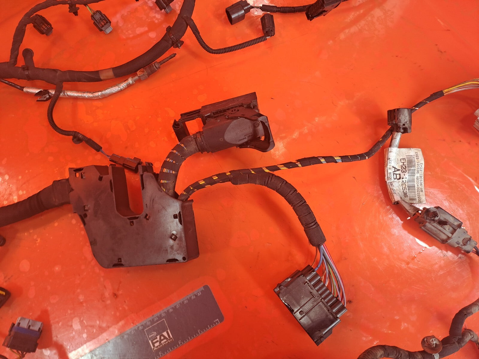 Land Rover Discovery 4 3.0 Diesel 2015 ENGINE WIRING LOOM GH22-9H589-AB A220 - Image 10