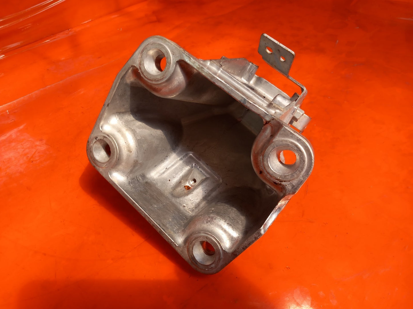 2025 Land Rover Defender L663 Right Side Engine Mount KPLA-6037-BA Warranty A396 - Image 10