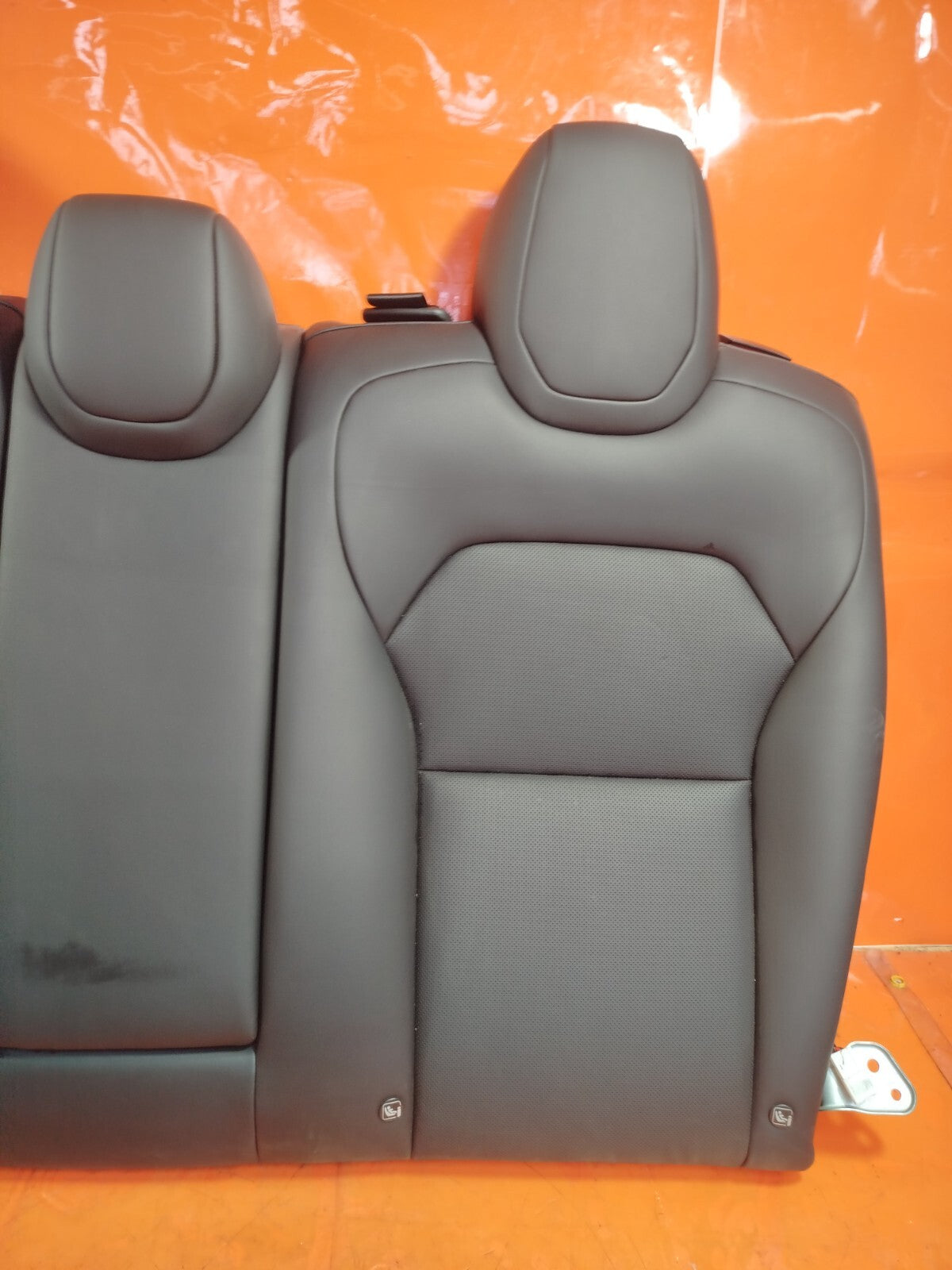 ✅TESLA MODEL 3 LONG 2024 REAR LEATHER TOP BENCH SEAT 1800020-C3-B 1800010-C3-B - Image 10