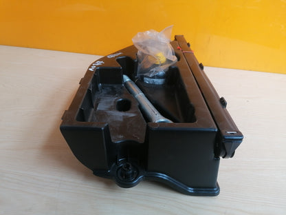 ebay-src:https://i.ebayimg.com/00/s/mtiwmfgxnjaw/z/aaqaaoswtkzkz3bs/$_57.jpg