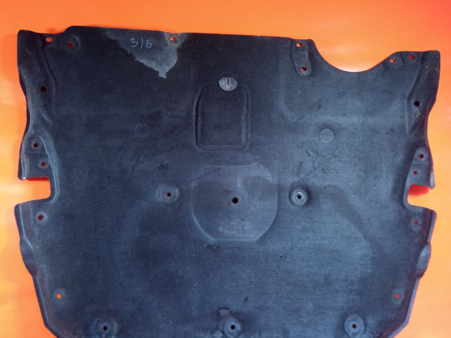 ✅BMW 118D F20 2.0 Diesel 2015 Engine Undertray Splash Guard 7241814 Warranty - Image 11