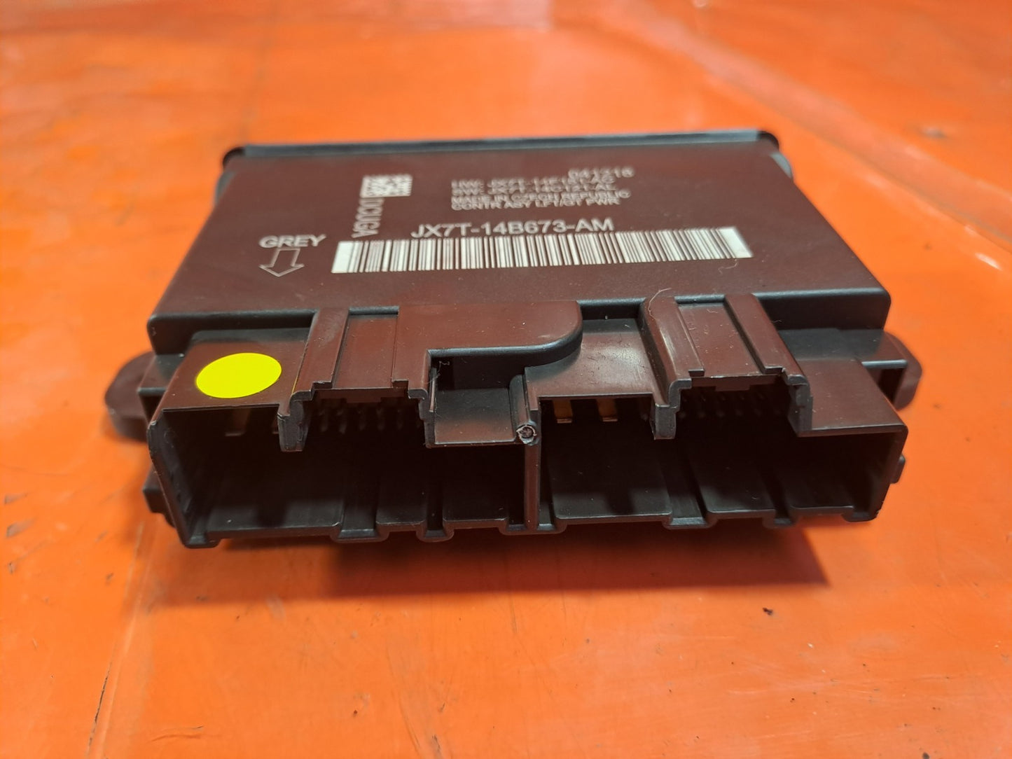 ✅2019 Ford Focus MK4 ST-Line Tailgate Boot Control Module JX7T-14B673-AM A354 - Image 2