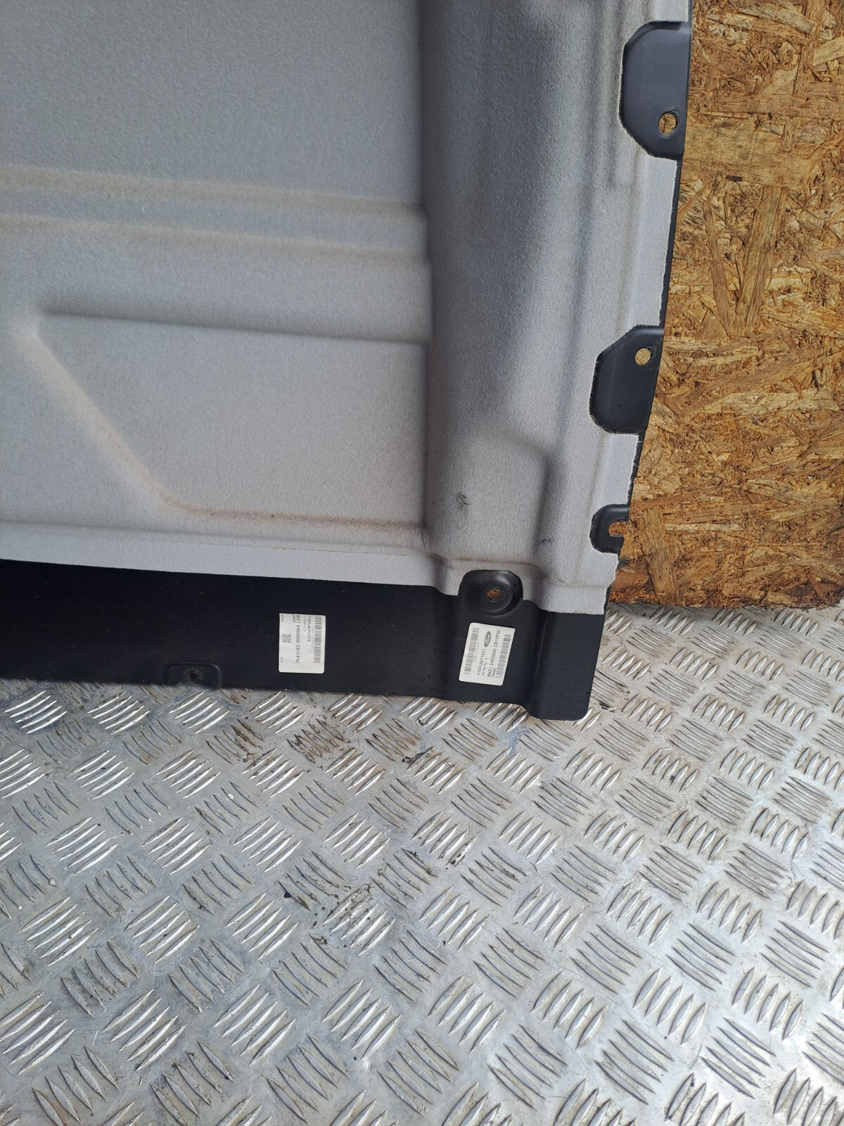 ✅FORD TRANSIT CUSTOM 2.0 DIESEL 2019 BULKHEAD LOAD COMPARTMENT PARTITION A281 - Image 3