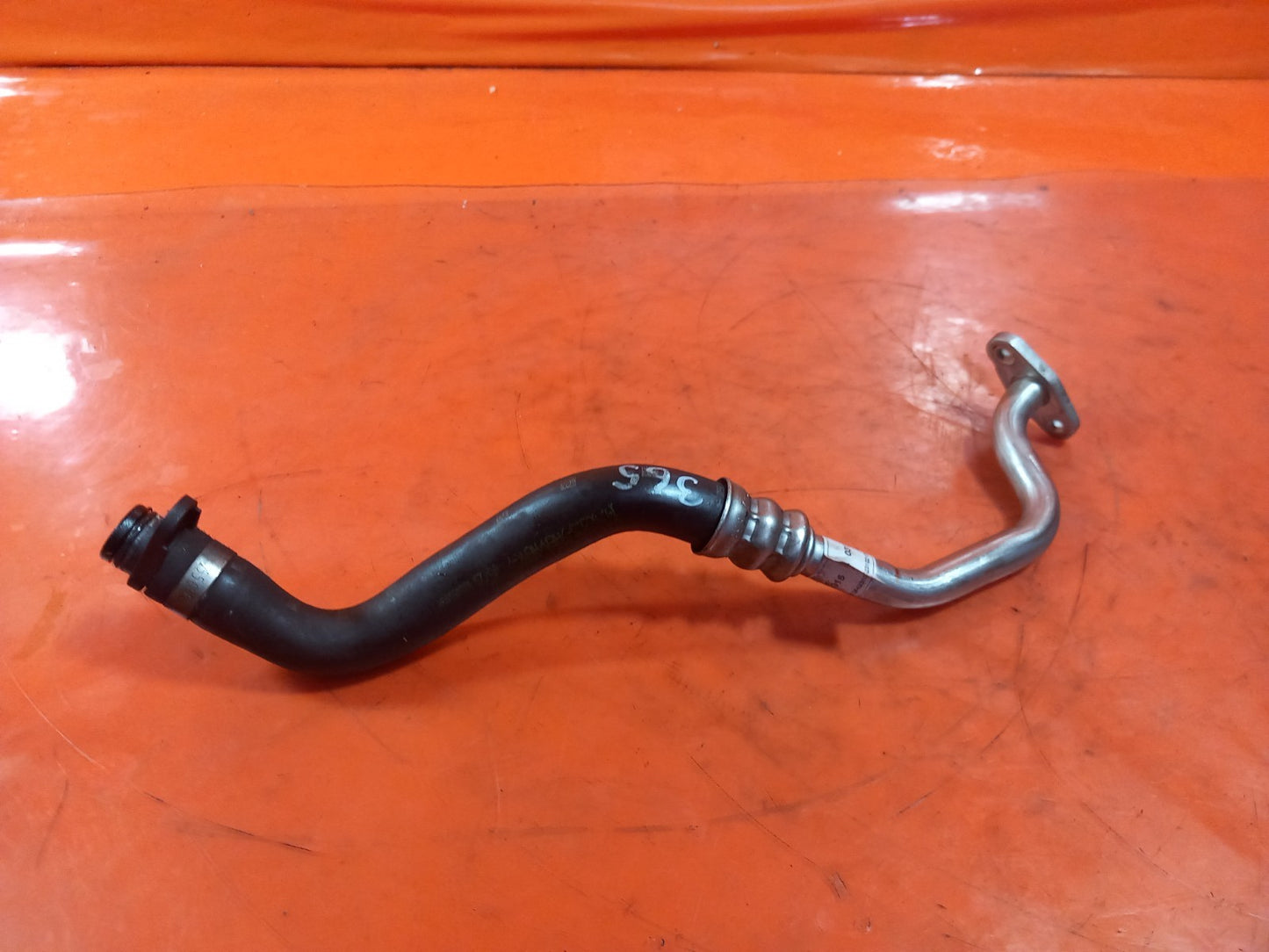 2021 BMW 1 Series F40 Engine Water Coolant Pipe 8580000 Warranty A365 - Image 3
