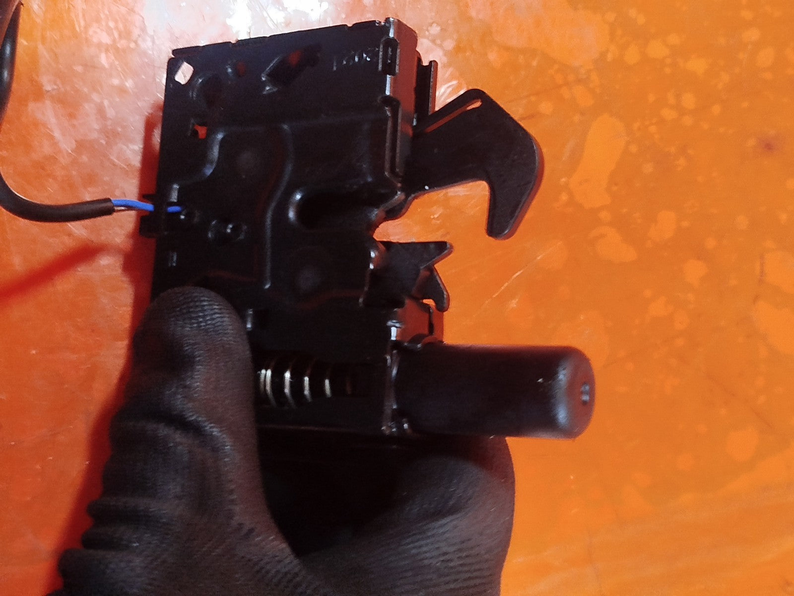 ✅VW GOLF R-LINE MK8 1.5 PETROL 2021 LEFT RIGHT BONNET LOCK CATCH 4K0823509 A349 - Image 9